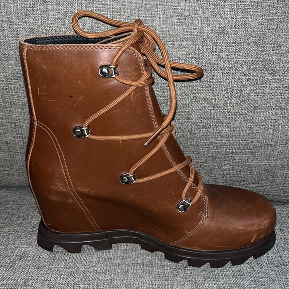 SOREL Joan Of Arctic Waterproof Wedge III Booties, HAZELNUT SIZE 8 US - Picture 6 of 10